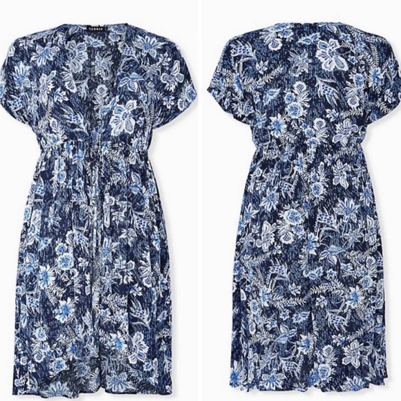 torrid Tops - Beautiful Torrid Kimono 1/2X
